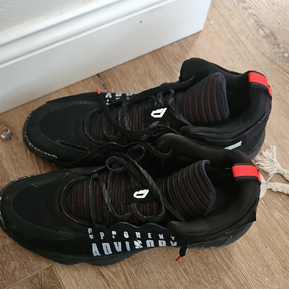 Adidas Dame 7 - Barely Worn